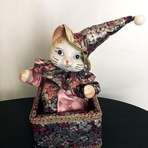 Vintage Porcelain Cat Music Box “Its a Small World" Kitsch 10x4…